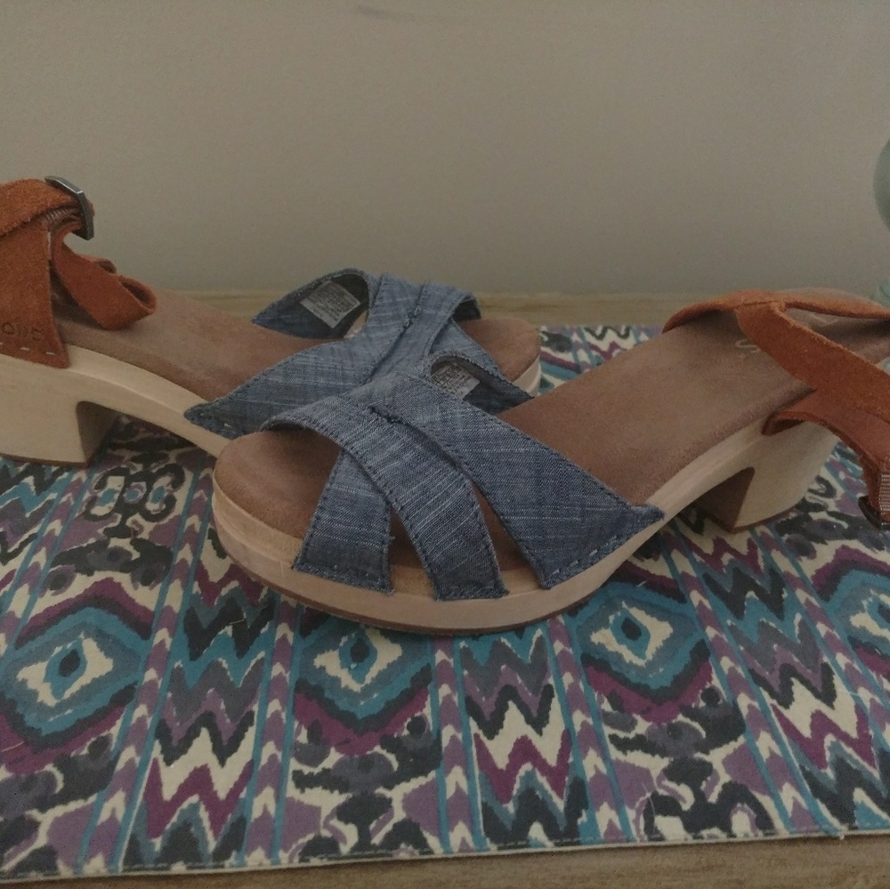 Tom's wooden clogs